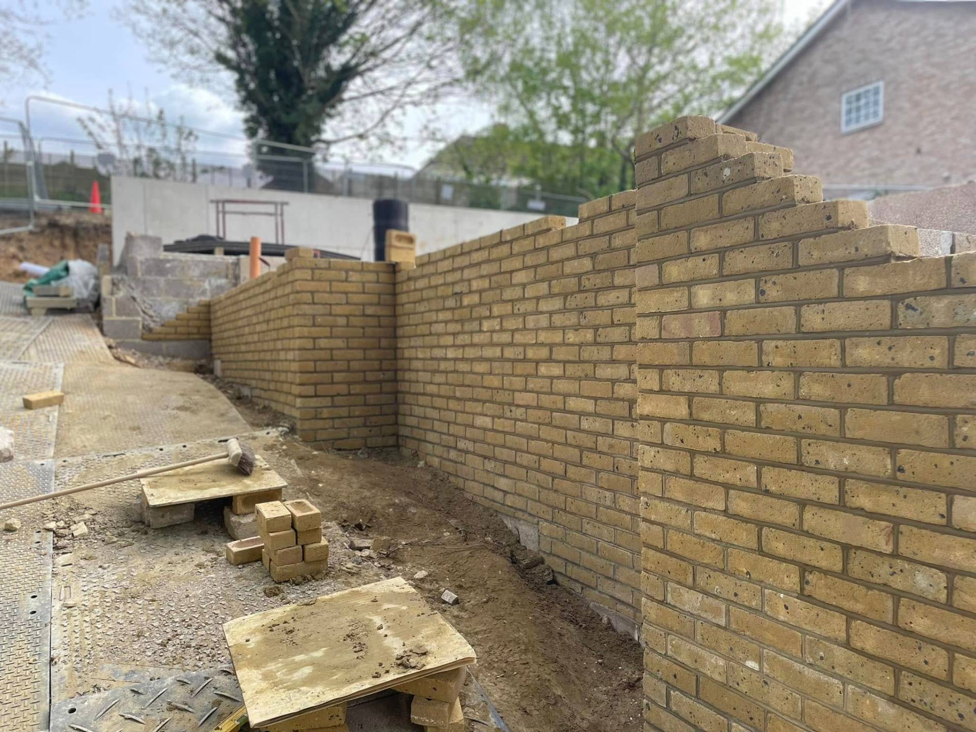 new brick walls construction — Philbert Construction brickwork project in Reading