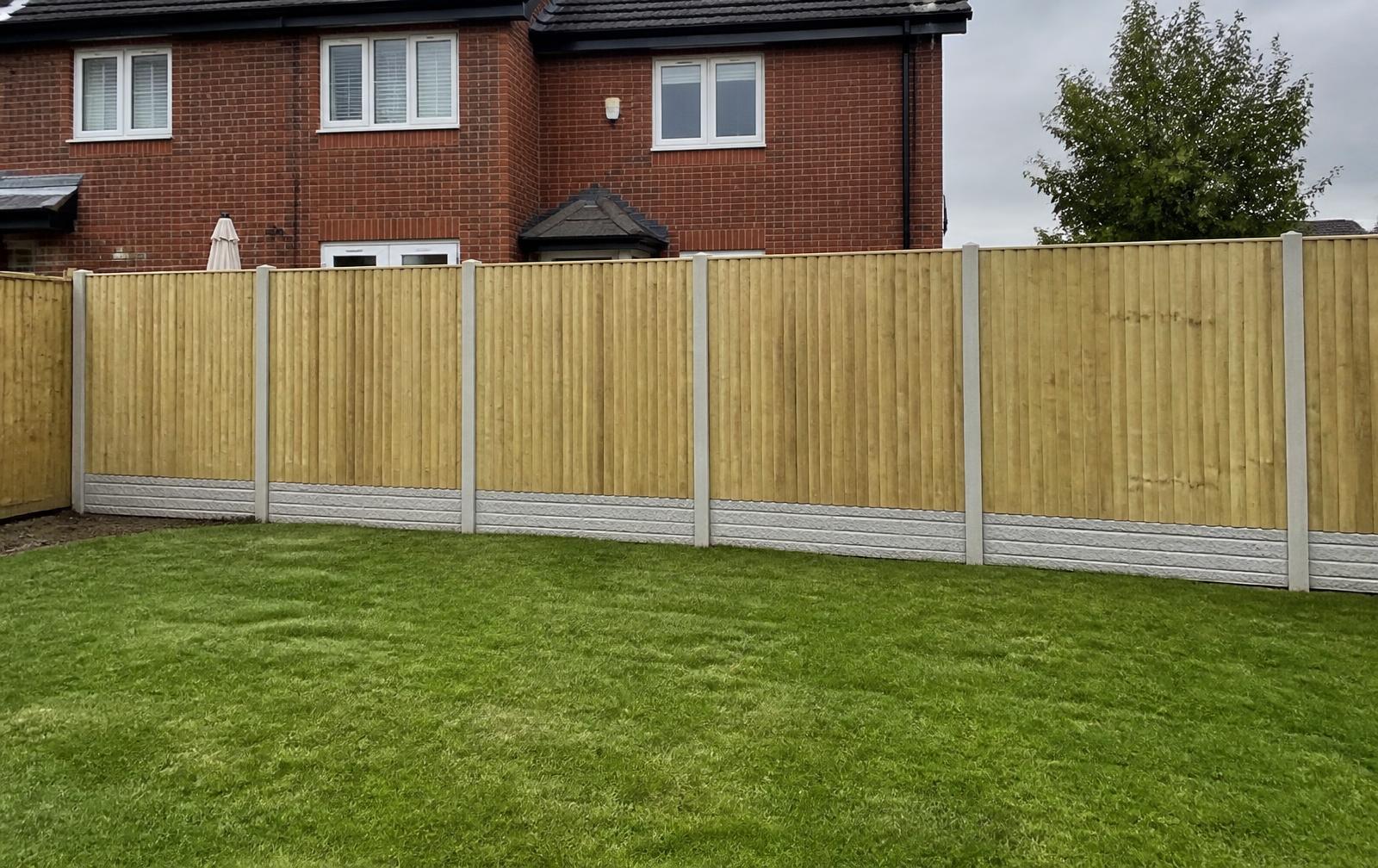 Fencing project in Reading — Philbert Construction Ltd